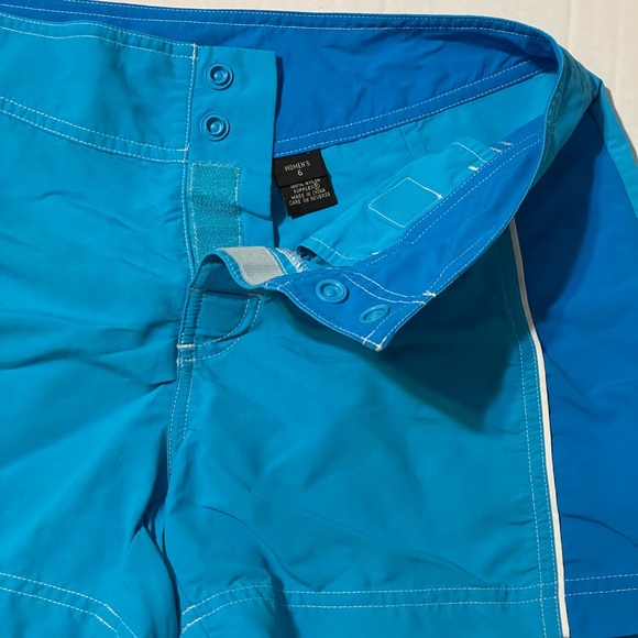 Vintage L.L. Bean blue nylon athletic/adventure shorts size 6 - Picture 4 of 9